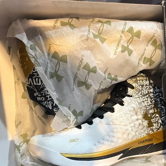 Under Armour Black and Gold Athletic Shoes